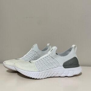 Women’s Nike React Phantom Sneakers